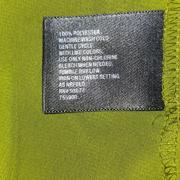 💰East 5th Avenue Blouse w/Camisole - Picture 16 of 16